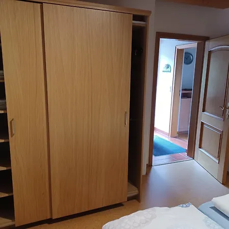 Apartment Haus Heistracher
